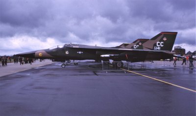 USAF F-111D 80141 CC 27 TFWb.jpg
