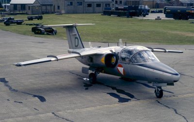 AuAF SAAB 105OE GREEN D.jpg