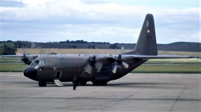 03-09-1986 C130H RDAF B689.jpg