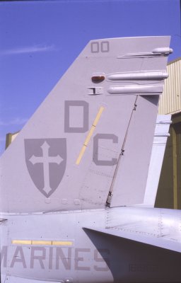 12-03-1987 FA18A 161952 DC-00 VMFA-122a.jpg