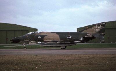 F-4C 40915 TJ 401 TFW.jpg