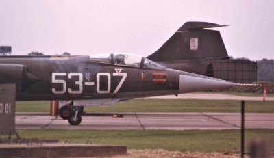ItAF F-104S MM6803 53-20.jpg