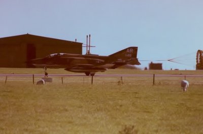 RF-4C 60418 AR  10 TRWa.jpg