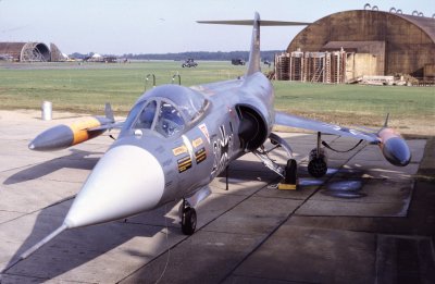 WGN F-104G 21+21 MFG 2.jpg