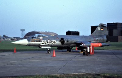 WGN F-104G 26+56 MFG2.jpg