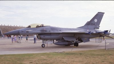 RNEAF F16A J-204 322 Sqn.jpg