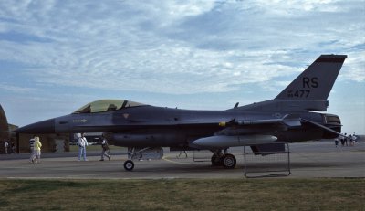 USAF F-16C 51477  RS 86 TFW.jpg