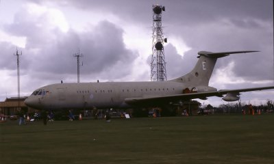 RAF VC10 ZA144 K2 E.jpg