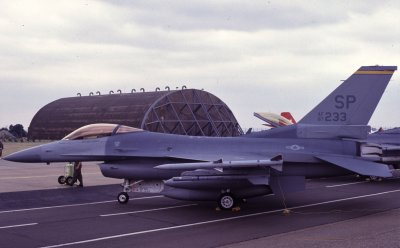 USAF F-16C 70233 SP 52 FW.jpg