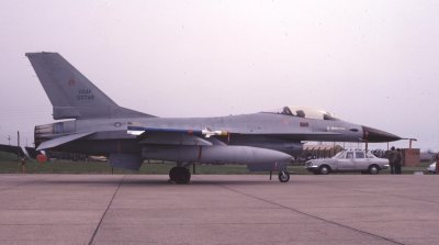 F-16A 50749b.jpg