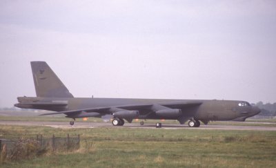 B-52G 80195 1988.jpg