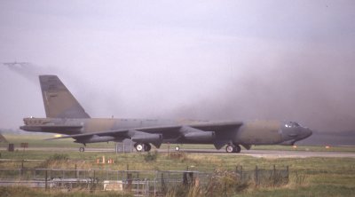 B-52G 80255 1988a.jpg