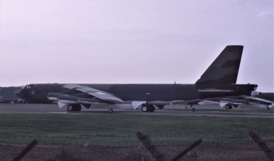 B-52G 92586 1985a.jpg