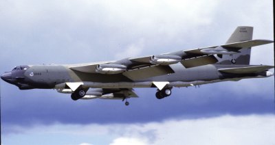 B-52G 92586 1985f.jpg