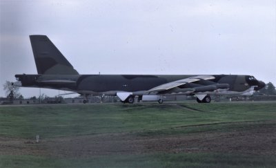 B-52G 92599 1985.jpg
