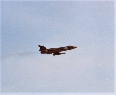 April 1977 F-104S MM6702 4-12c.jpg