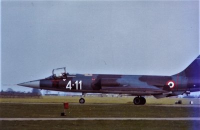 April 1977 F-104S MM6721 4-11.jpg
