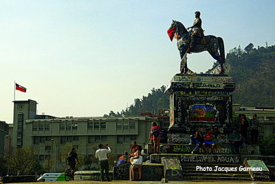 Monument du général Baquedano (après les manifestations!), Santiago, Chili - IMGP8854.JPG