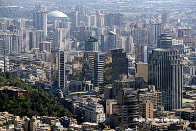 La ville vue du sommet de la Colline San Cristobal, Santiago, Chili - IMGP8685.JPG