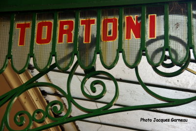 Cafe Tortoni, Buenos Aires, Argentine - IMGP0591.JPG