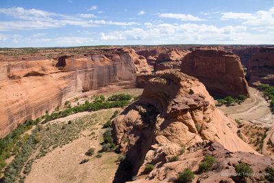 Canyon de Chelly and Monument Valley