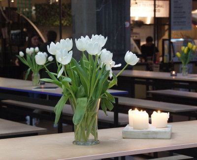 Antwerp Mercado table decorations