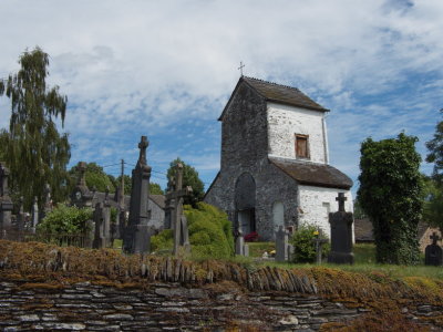 Ollomont chapel and cemetery