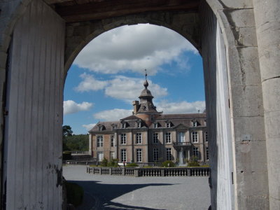 Château de Modave seen from the entrance porch to the grounds