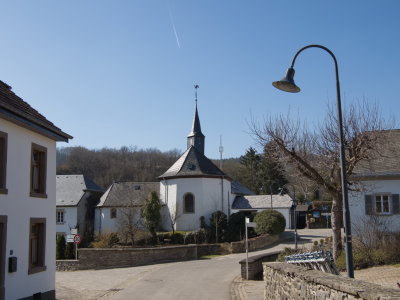 Eglise St Pierre and Lellingen village