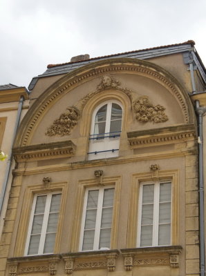 Ornate window framing