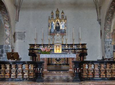 Chiesa San Giorgio High altar