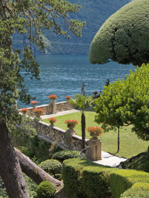 Villa Balbianello - terraced gardens overlooking the lake