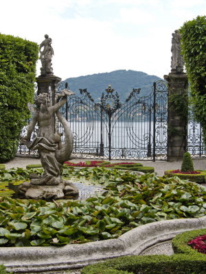 Villa Carlotta - the gate and across the lake Bellagio