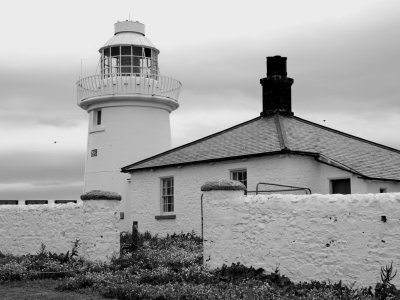 Inner Farne lighthouse BW