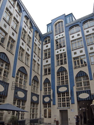 Hackescher Hof - Art Nouveau tiled housefront