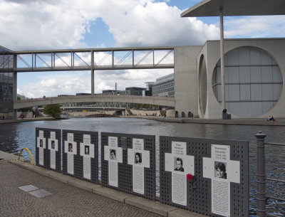 Plaques commemorating some of those people who lost their lives while attempting to flee from east to west Berlin