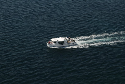 09.jpg