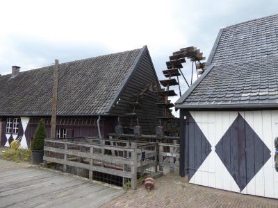 Watermolen in Opwetten