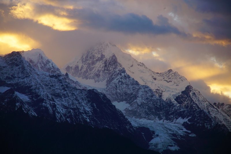 卡瓦格博峰