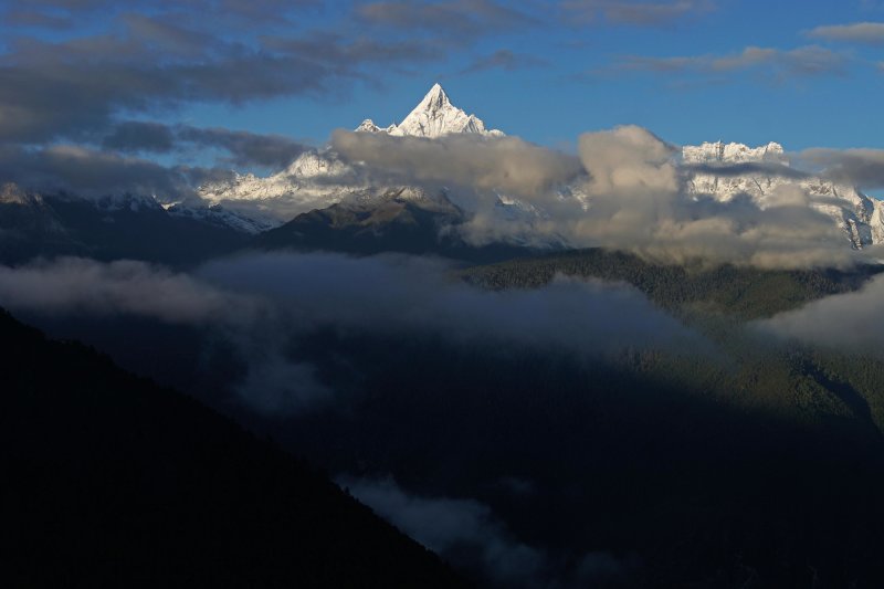 卡瓦格博峰