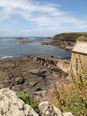 LIZARD POINT DISUSED LIFE BOAT HOUSE