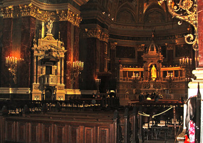 INSIDE ST. STEPHENS