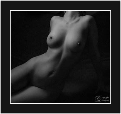 DSC_0325F-bw.jpg