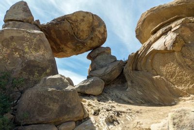 Grapevine Hills Trail to Balanced Rock 10