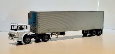 Cargostar and Fruehauf Reefer