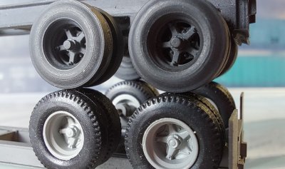 3D Printed (top) vs Athearn Spoke Wheels (bottom)