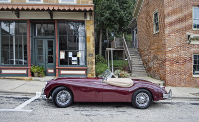 Classic Jaguar - Mineral Point, Wisconsin