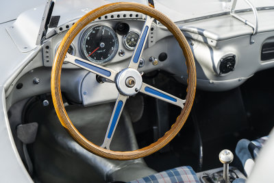 The cockpit of the 300 SLR.