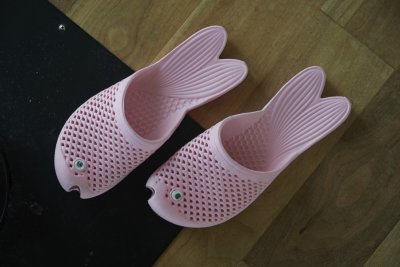 Fish-shaped toilet slippers