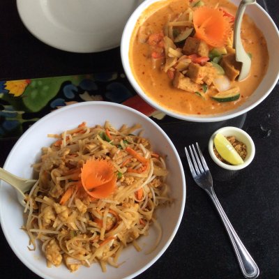 Indochine Pad Thai and Red Curry